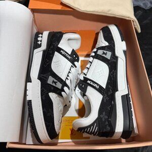 Louis Vuitton Trainer Sneaker